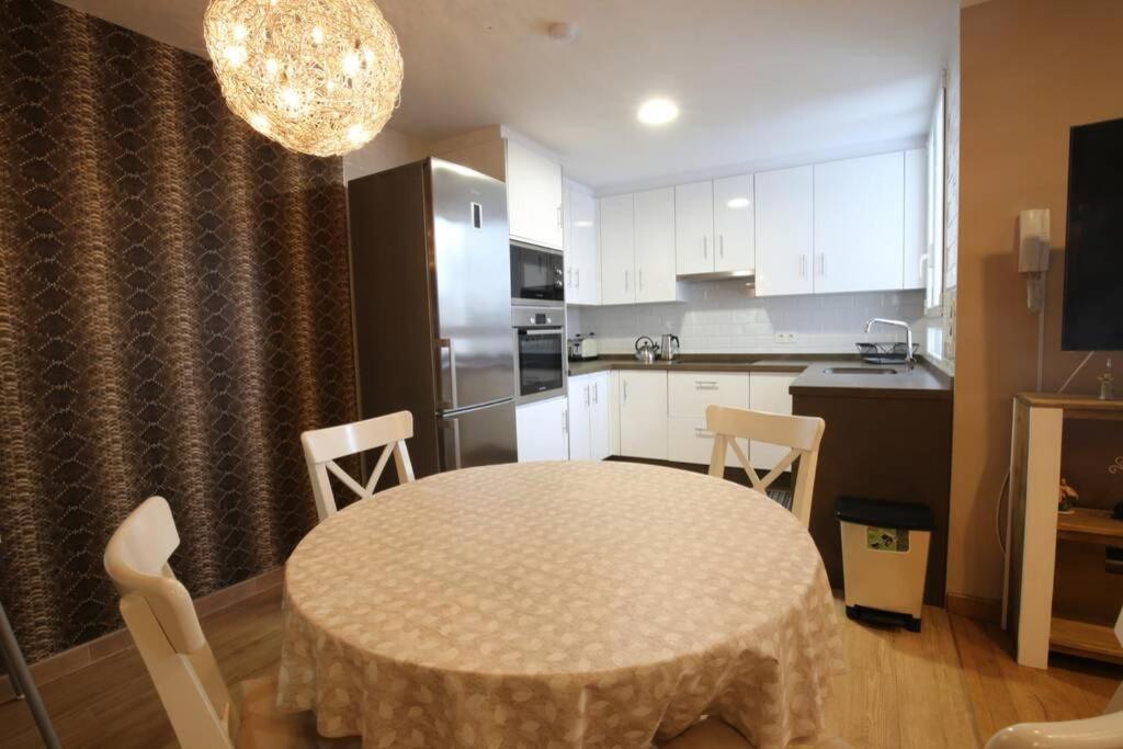 Apartamento Oviedo Foncalada ภายนอก รูปภาพ