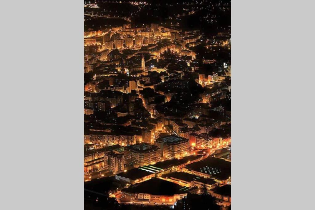 Apartamento Oviedo Foncalada ภายนอก รูปภาพ